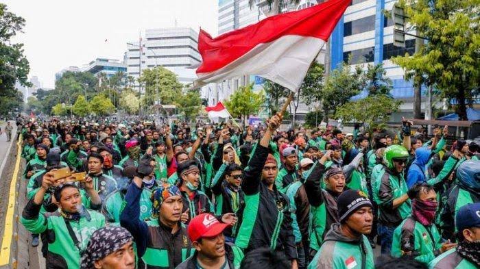 Bukan Sekadar Antar Penumpang, Ojol Didorong Jadi Mitra Keselamatan di Jalan