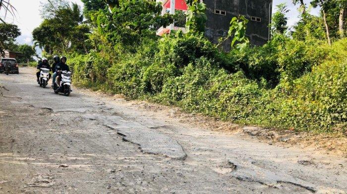 DPUBM Kabupaten Malang Perbaiki Jalan Rusak Kasembon