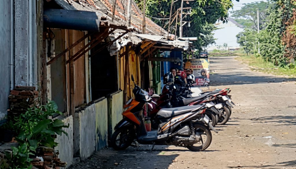 Satpol PP Pastikan Penertiban Warung Liar di GOR Ken Arok Dimulai Awal Agustus