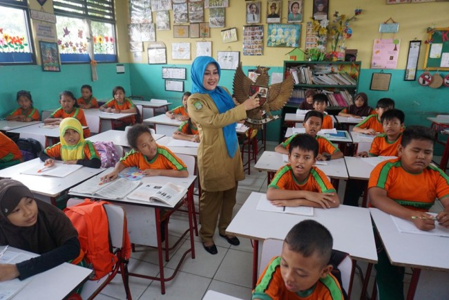 Ratusan Guru di Kota Malang Masih Rangkap Tugas