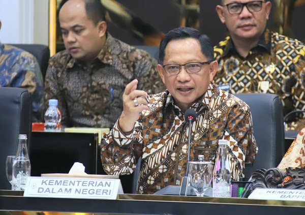 Mendagri Ingatkan Pemda Bisa Kehilangan Kuota Bedah Rumah Jika Data Tak Siap