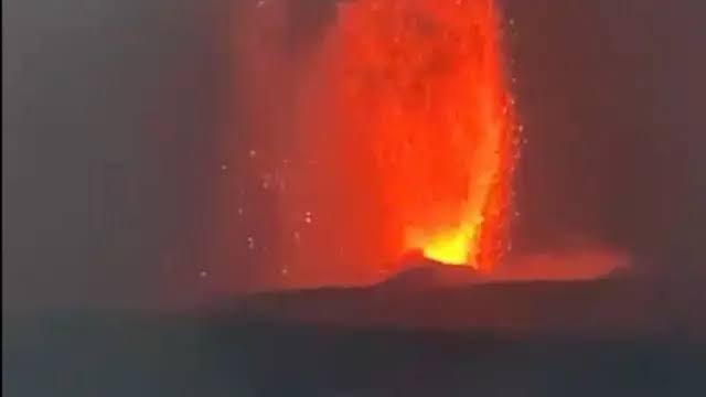 Lontaran Erupsi Anak Krakatau Hantam CCTV, BNPB Minta Warga Tak Panik