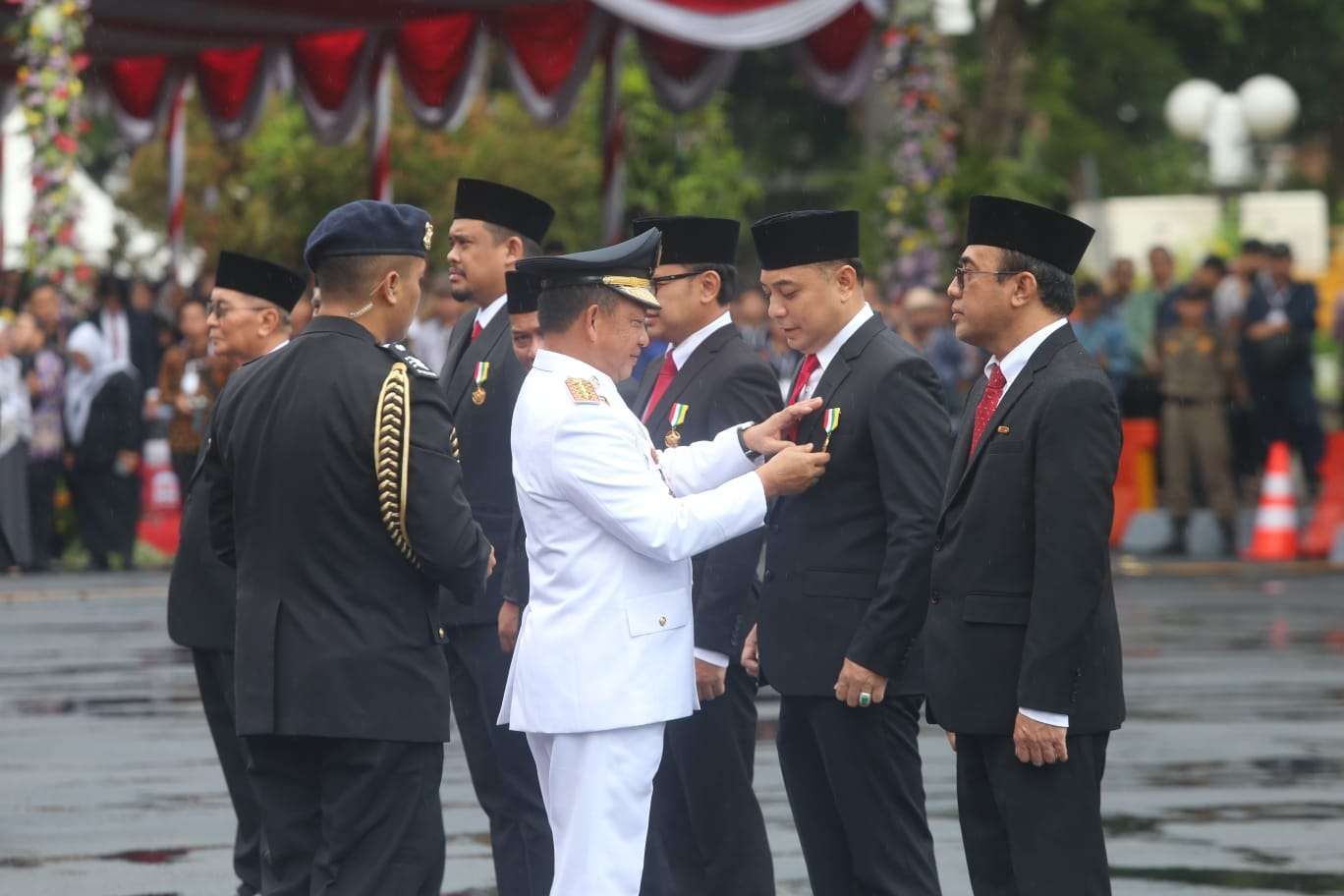 Walikota Surabaya Terima Penghargaan Dari Presiden Indonesia
