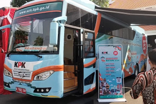 Pj Gubernur Jatim Dukung Roadshow Bus KPK 2024