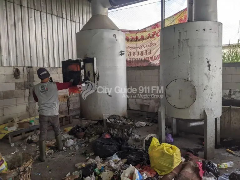 Kurangi Beban TPA Tlekung, DLH Batu Geser Petugas Kebersihan ke TPS3R