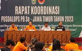 BPBD Jatim Gelar Rakor Antisipasi Bencana Hidrometeorologi