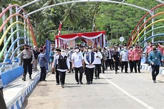 Akses Menuju Wisata Pantai Selatan Malang Bakal  Jadi Jalan Nasional.