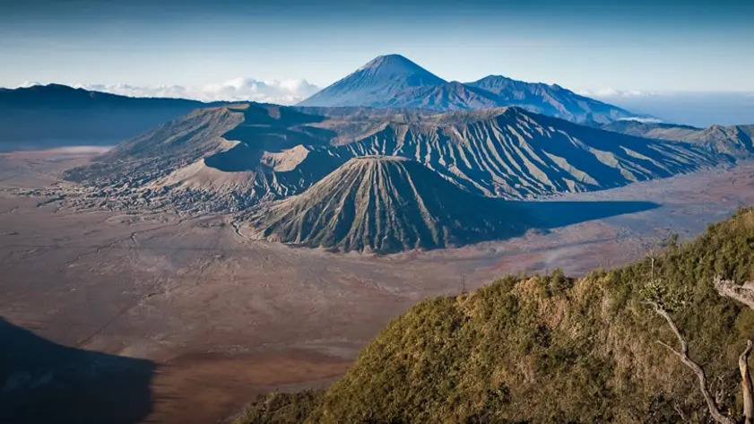Bromo Tutup Hampir Dua Pekan, Bisnis Jeep Wisata Malang Ikut Terpukul