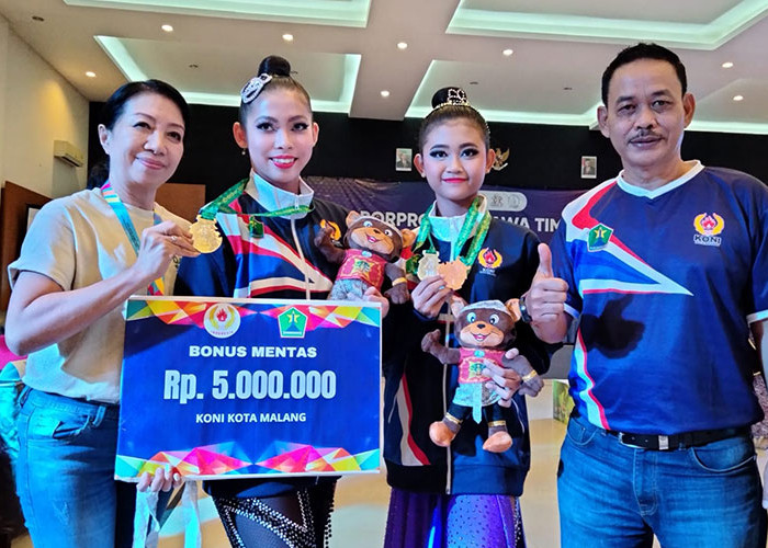 Kota Malang Borong Emas dari Cabor Dance Sport