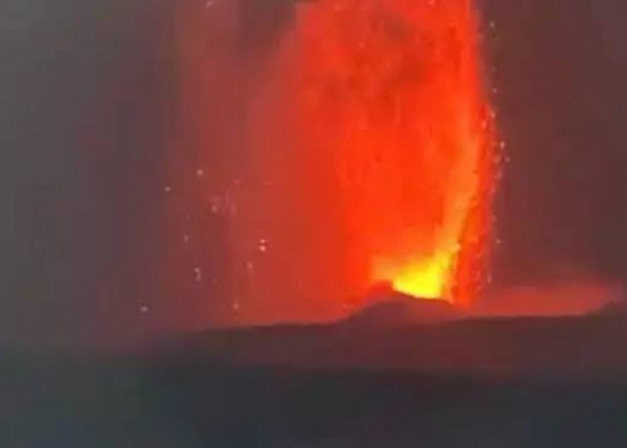 Lontaran Erupsi Anak Krakatau Hantam CCTV, BNPB Minta Warga Tak Panik