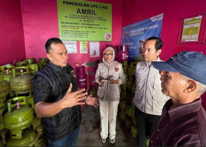 Polisi Lakukan Sidak Pangan ke Agen Hingga Pengecer LPG Subsidi