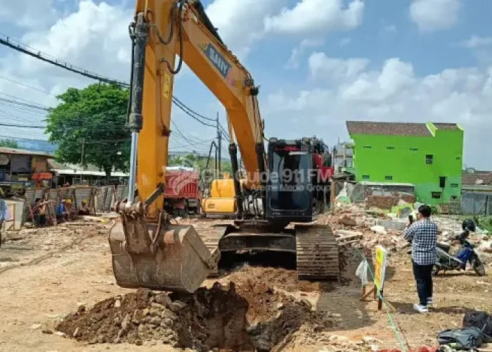 Pemkot Malang Mulai Tata Kawasan Pasar Gadang, Proyek Jalan Ditarget Rampung November 2026