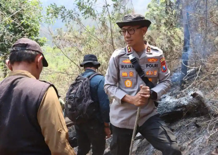 Kebakaran Arjuno Meluas ke Sejumlah Petak, Kapolres Malang Turun Tangan
