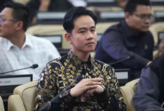 MK Tolak Terima Gugatan Soal Syarat Ijazah Gibran