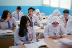 Bukan Sekadar Dilarang, Kemenag Atur Cara Siswa Gunakan Gawai di Sekolah hingga Rumah