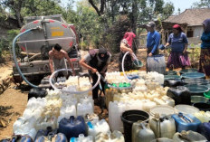Kekeringan Melanda Empat Kecamatan, Ribuan Keluarga di Pasuruan Butuh Air Bersih