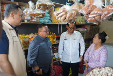 Jatim Jadi Garda Depan Stabilisasi Pangan Nasional, Jutaan Warga Terima Beras dan Minyak Goreng
