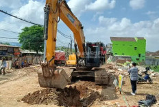Pemkot Malang Mulai Tata Kawasan Pasar Gadang, Proyek Jalan Ditarget Rampung November 2026