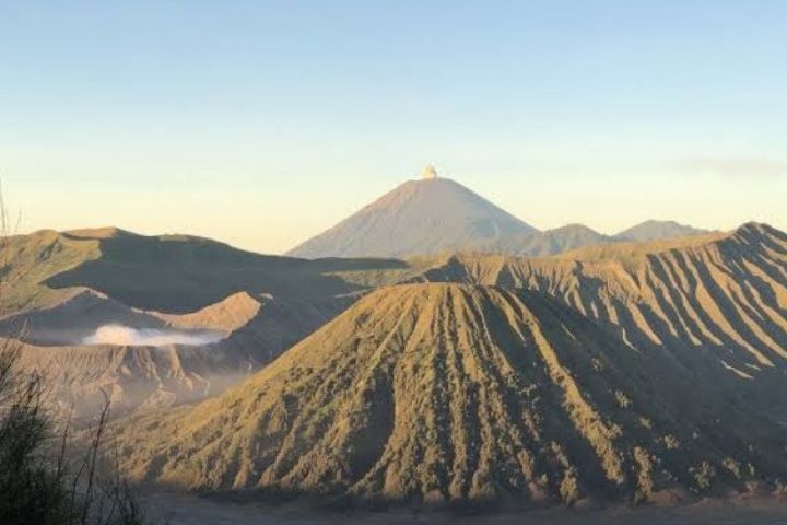 Wisata Bromo-Semeru Dibuka Lagi, Ini Persyaratannya