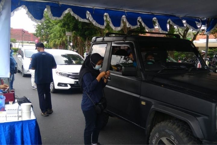 DLH Sarankan Mobil Ngobos Segera Cek Mesin