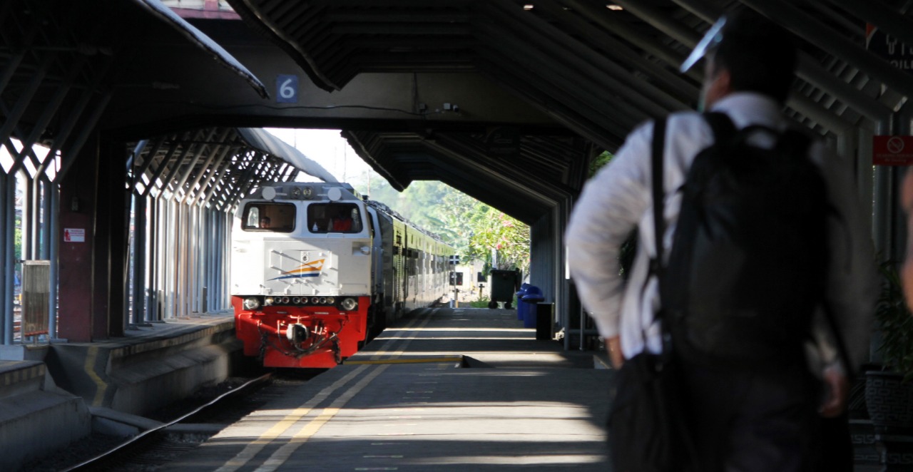 Puluhan Ribu Pelanggan Gunakan Kereta Api Pada Libur Imlek 2024