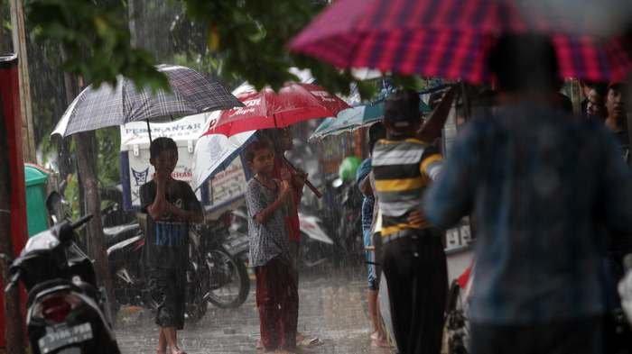 BMKG Ingatkan Potensi Cuaca Ekstrem di Jawa Timur