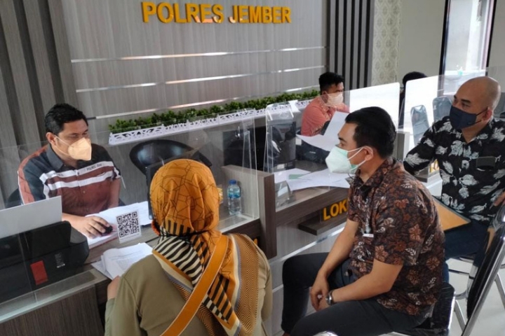 Tertipu Investasi Bodong, Warga Gebang Lapor Polisi