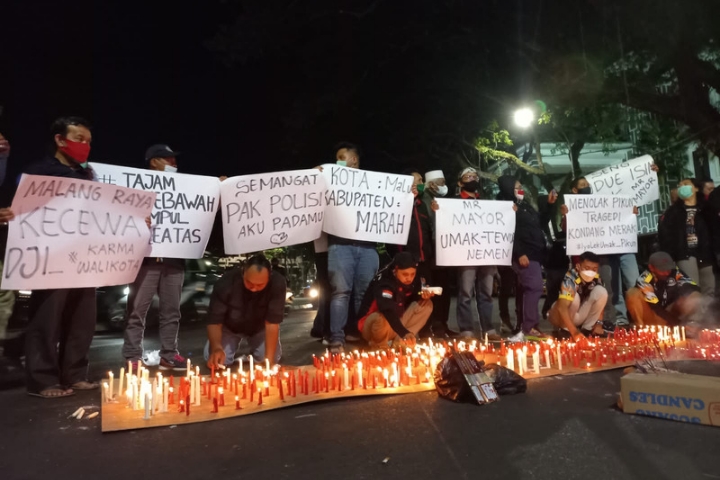 Frontal Gelar Aksi Seribu Lilin untuk Proses Penyidikan Gowes Kondangmerak