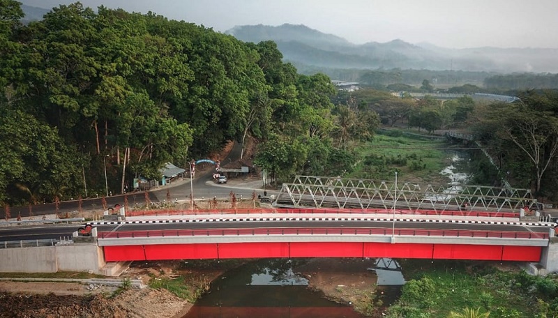 PUPR Tuntaskan Penggantian Jembatan CH di Jatim