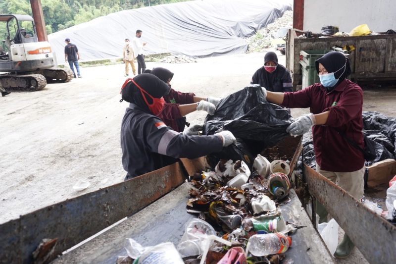 Sampah Di Kota Batu Setiap Harinya Meningkat