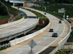 Jalan Tol dan Jalan Nasional di Provinsi Jatim Dipastikan Aman saat Libur Nataru