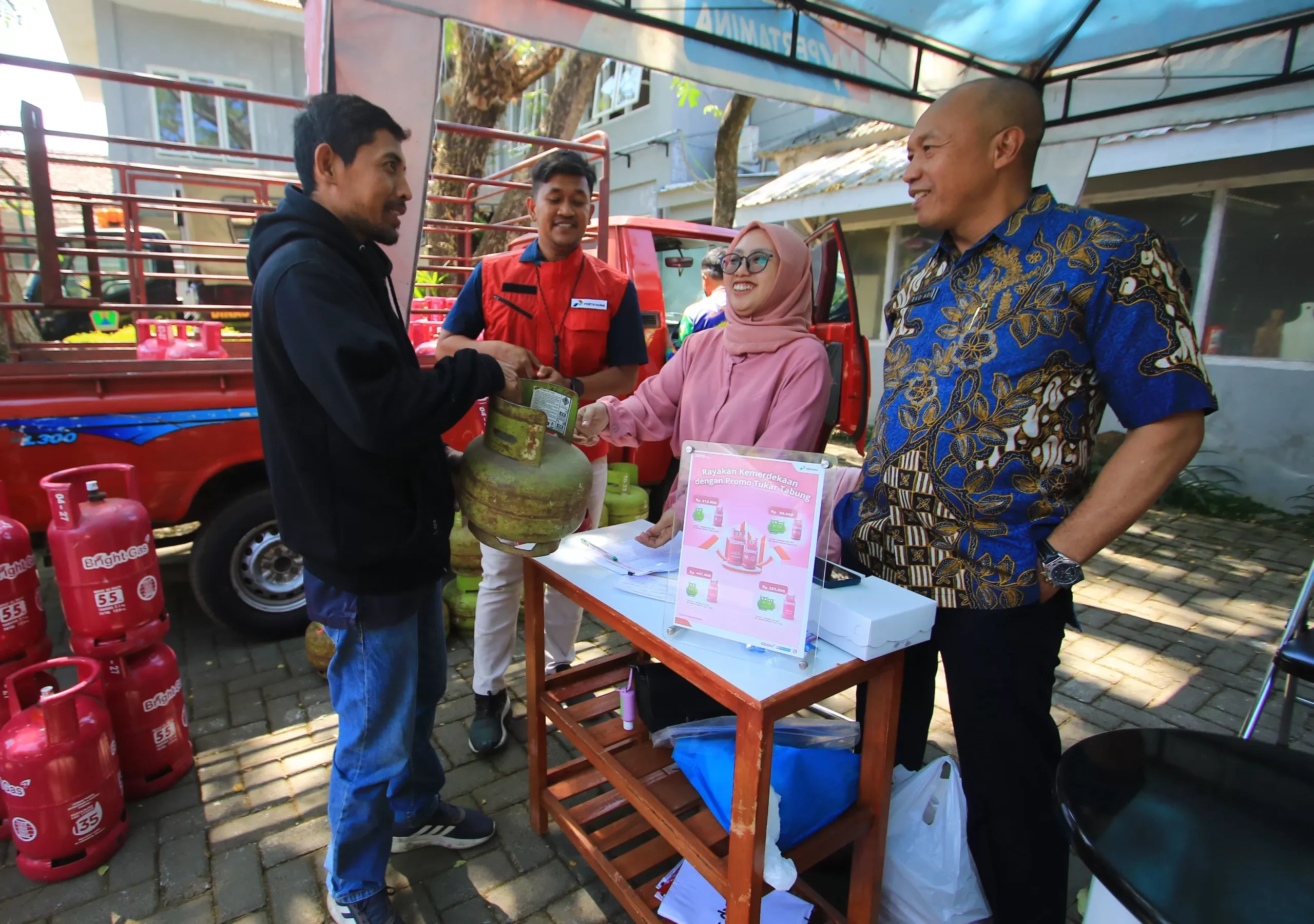 Diskopindag Kota Malang Siapkan Puluhan Tabung Elpiji Untuk Penukaran