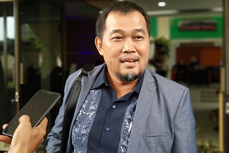 Maki Menilai Firli Masih Terima Gaji Bulanan Usik Keadilan Publik