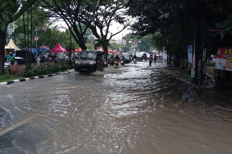 Imbas Hujan Deras, 17 Titik di Kota Malang Terendam Banjir