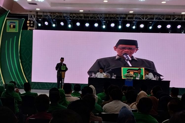 Pemberantasan Korupsi Diganggu Faktor Politik Di DPR