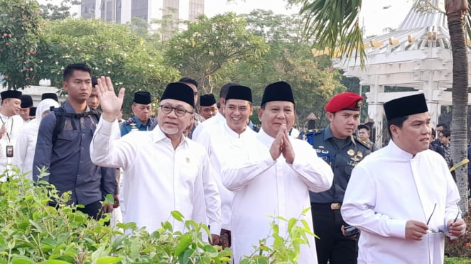 Erick Thohir Hadiri Apel Hari Santri Bersama Presiden Jokowi di Surabaya