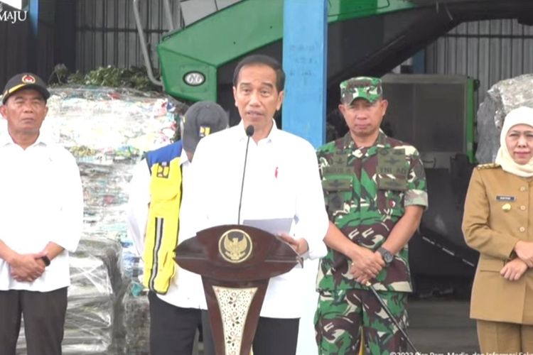 Presiden Joko Widodo Resmikan 3 TPA di Jawa Timur