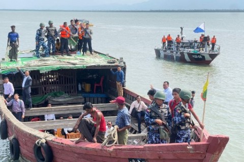 Belasan Orang Meninggal Imbas Kapal Pengungsi Rohingya Tenggelam