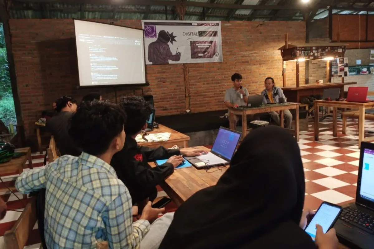 Pelatihan Digital Fundamental Tool Di Madiun Digelar Aji Kediri