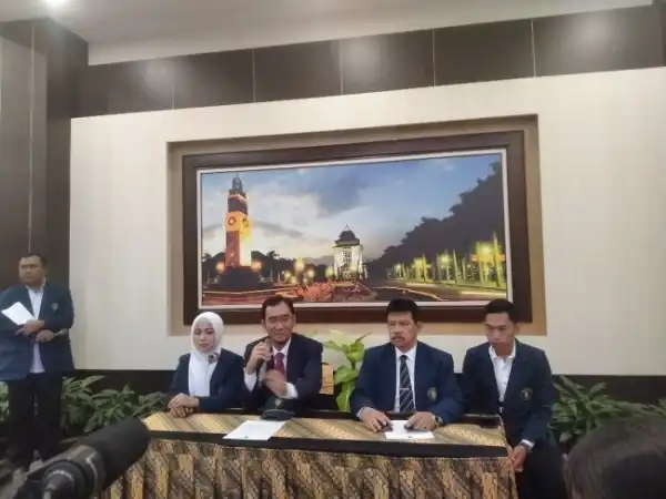 SUDAH ADA PENJELASAN DARI PIHAK KAMPUS SOAL MABA UB BANYAK YANG PINGSAN