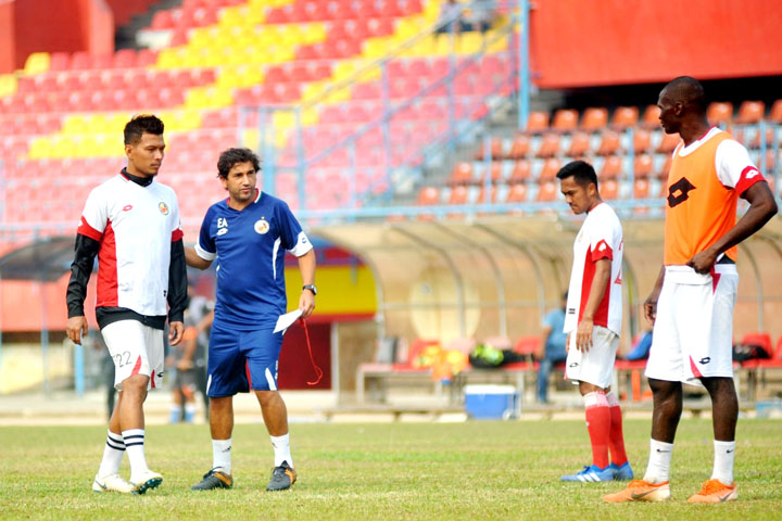 Satu Semangat dengan Aremania