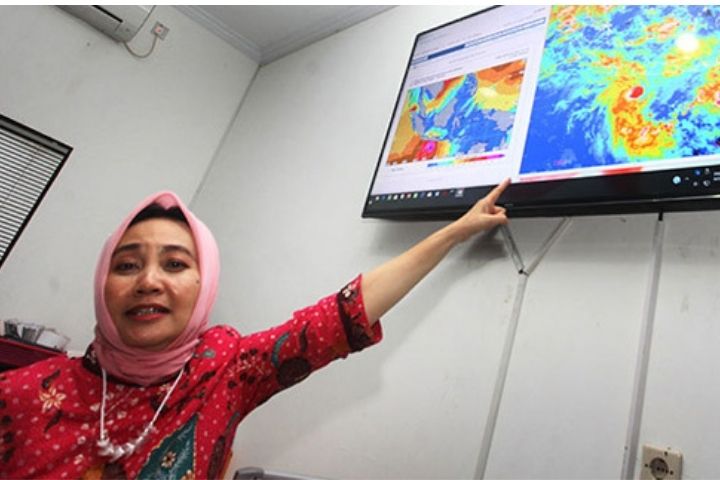 BMKG: Waspada, Aktivitas Gempa Pesisir Selatan Jawa Meningkat