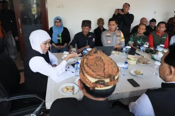 Gubernur Jatim Sudah Tingjau Langsung Karhutla Di Bromo