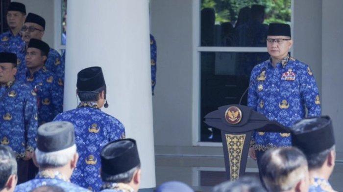 6 ASN Kota Batu Mendapat Penghargaan Dalam Peringatan Hari Korpri 