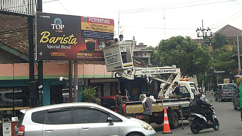 Pelanggaran Reklame di Batu Naik 100 Persen