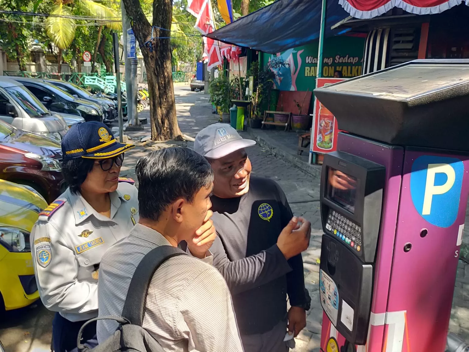 Jukir di Kota Surabaya Bakal Gunakan Qris