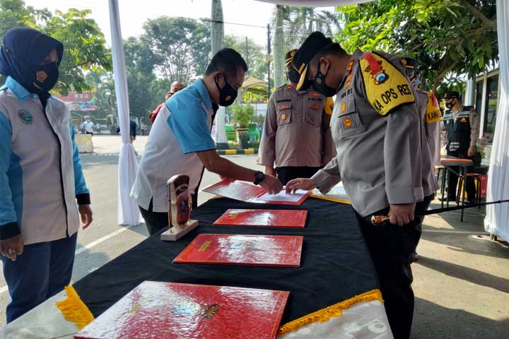 Satnarkoba Polres Malang Gelar Tes Urine