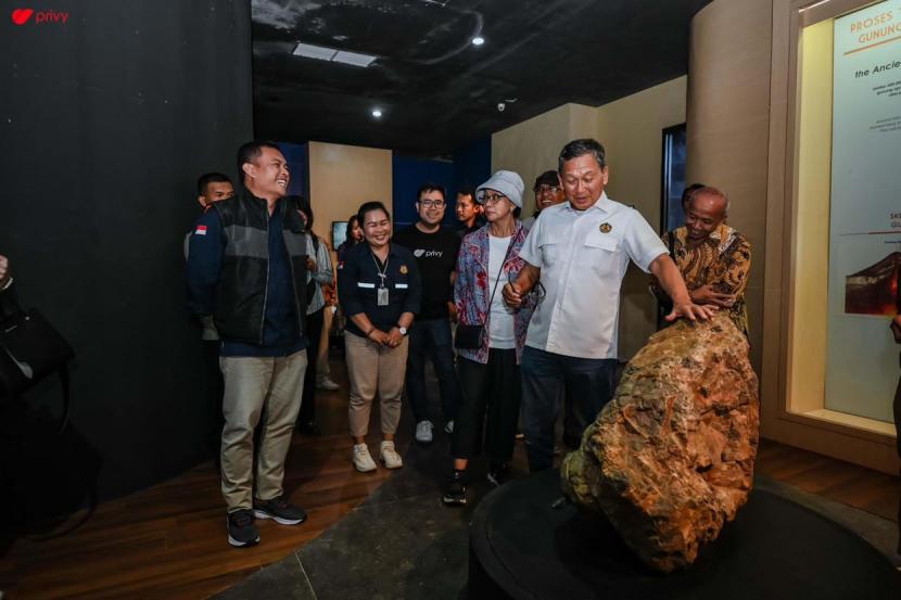 Kementerian ESDM Berkolaborasi Dukung Wisata Edukasi Geopark