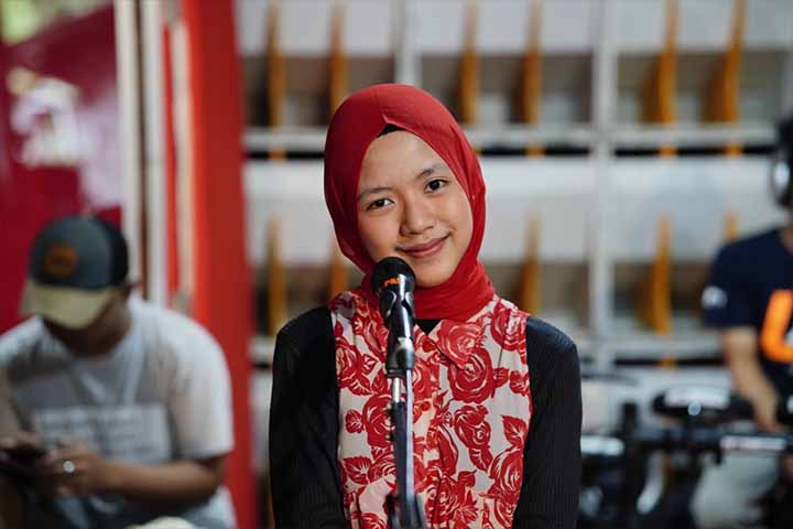 Idolakan Lesti Kejora, Penyanyi Malang Mawar Aprilia:  InsyaAllah Ikut LIDA Indosiar