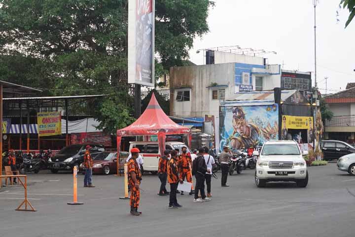 PP PAC Batu Galang Dana Korban Gempa dan Berbagi Takjil